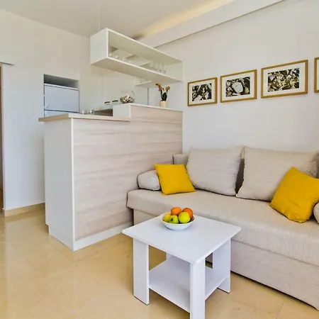 Apartments Tatjana Dominis Hvar Town Exterior photo
