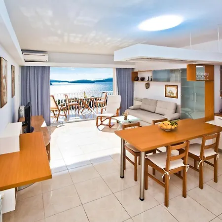 Apartments Tatjana Dominis Hvar Town Exterior photo