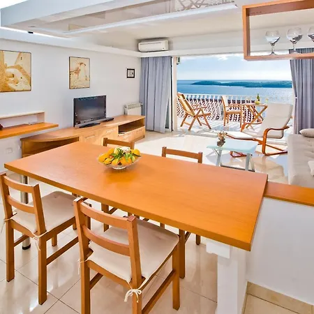 Apartments Tatjana Dominis Hvar Town Exterior photo